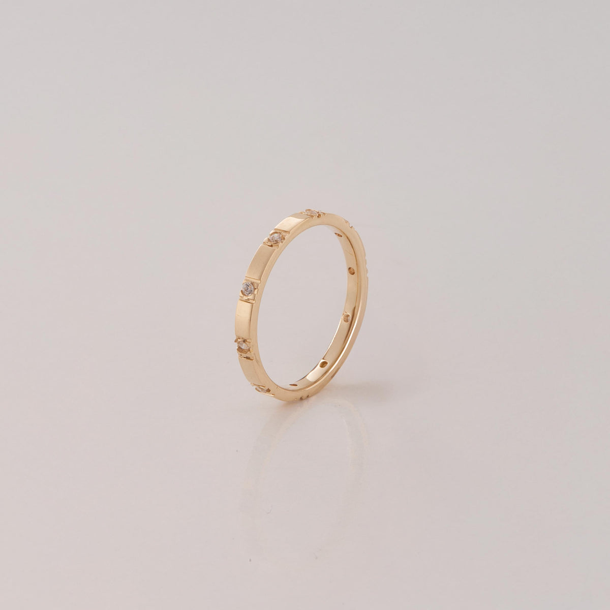 2mm İnce Zirkon Taşlı Minimal Altın Alyans
