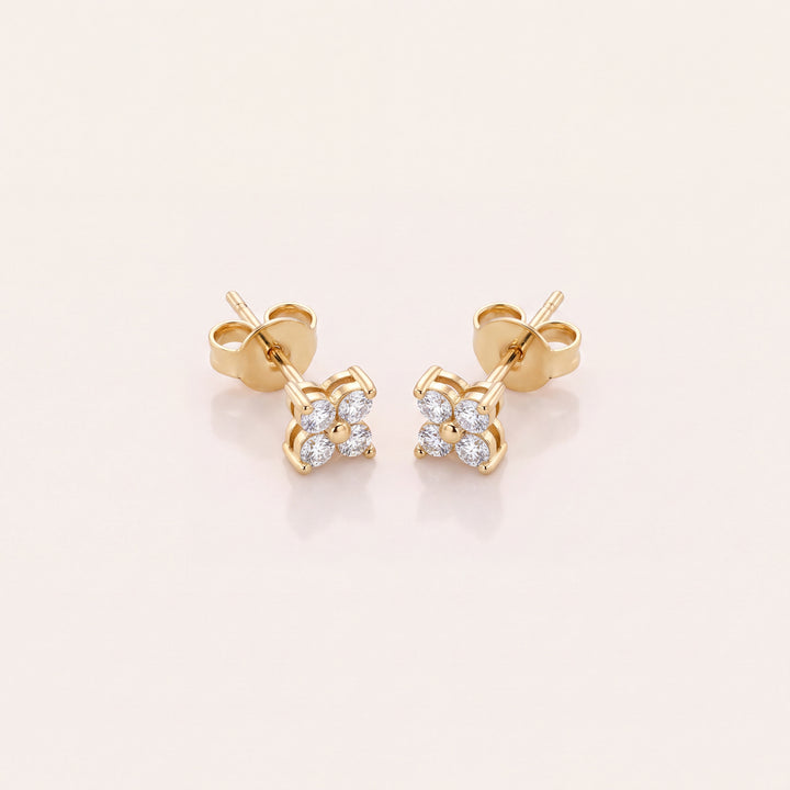 Çiçek Motifli Mini Stud Altın Küpe