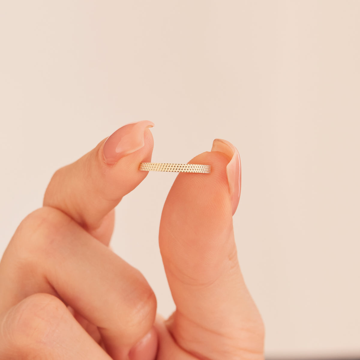 2mm İnce Noktalı Altın Kadın Alyans